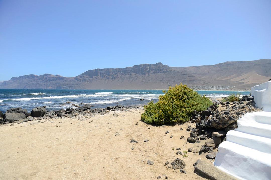 Apartamento Dunas De Famara Esterno foto